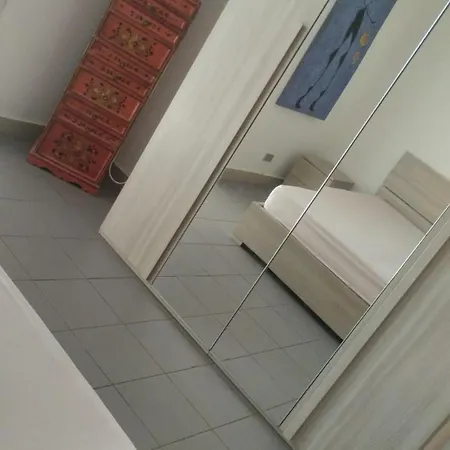 Dependance Patrizia Apartment *